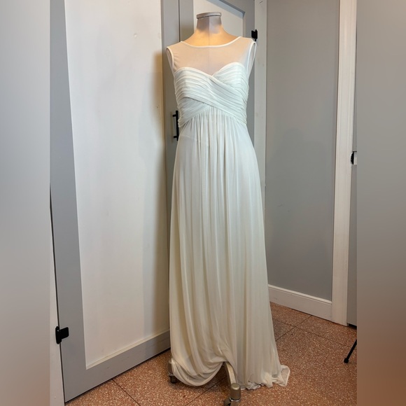 Elegant White Chiffon Gown Sleeveless Illusion Neckline Pleated Bodice SZ Small - Picture 9 of 10